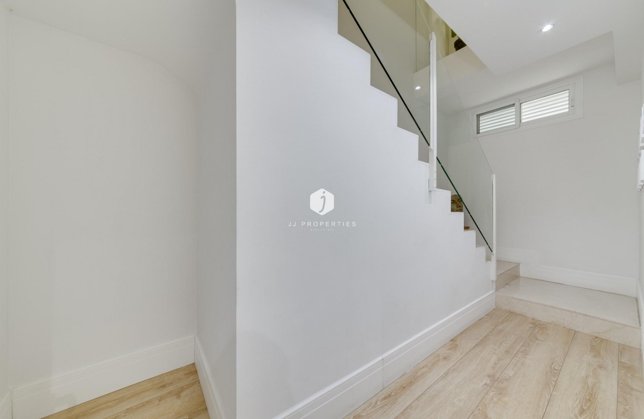 Segunda mano - Apartamento / piso -
Torrevieja - Playa del Cura