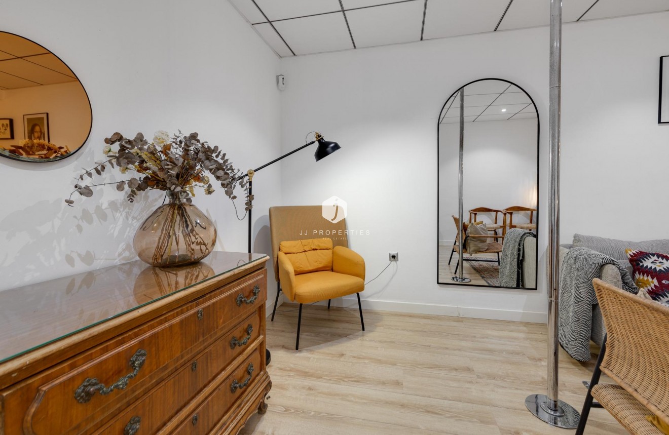 Segunda mano - Apartamento / piso -
Torrevieja - Playa del Cura