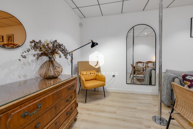 Segunda mano - Apartamento / piso -
Torrevieja - Playa del Cura