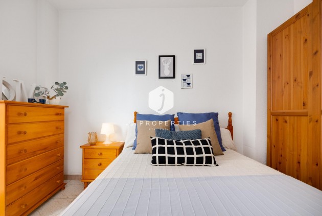 Segunda mano - Apartamento / piso -
Torrevieja - Estacion de autobuses