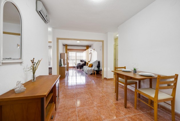 Segunda mano - Apartamento / piso -
Torrevieja - Playa de los Naufragos