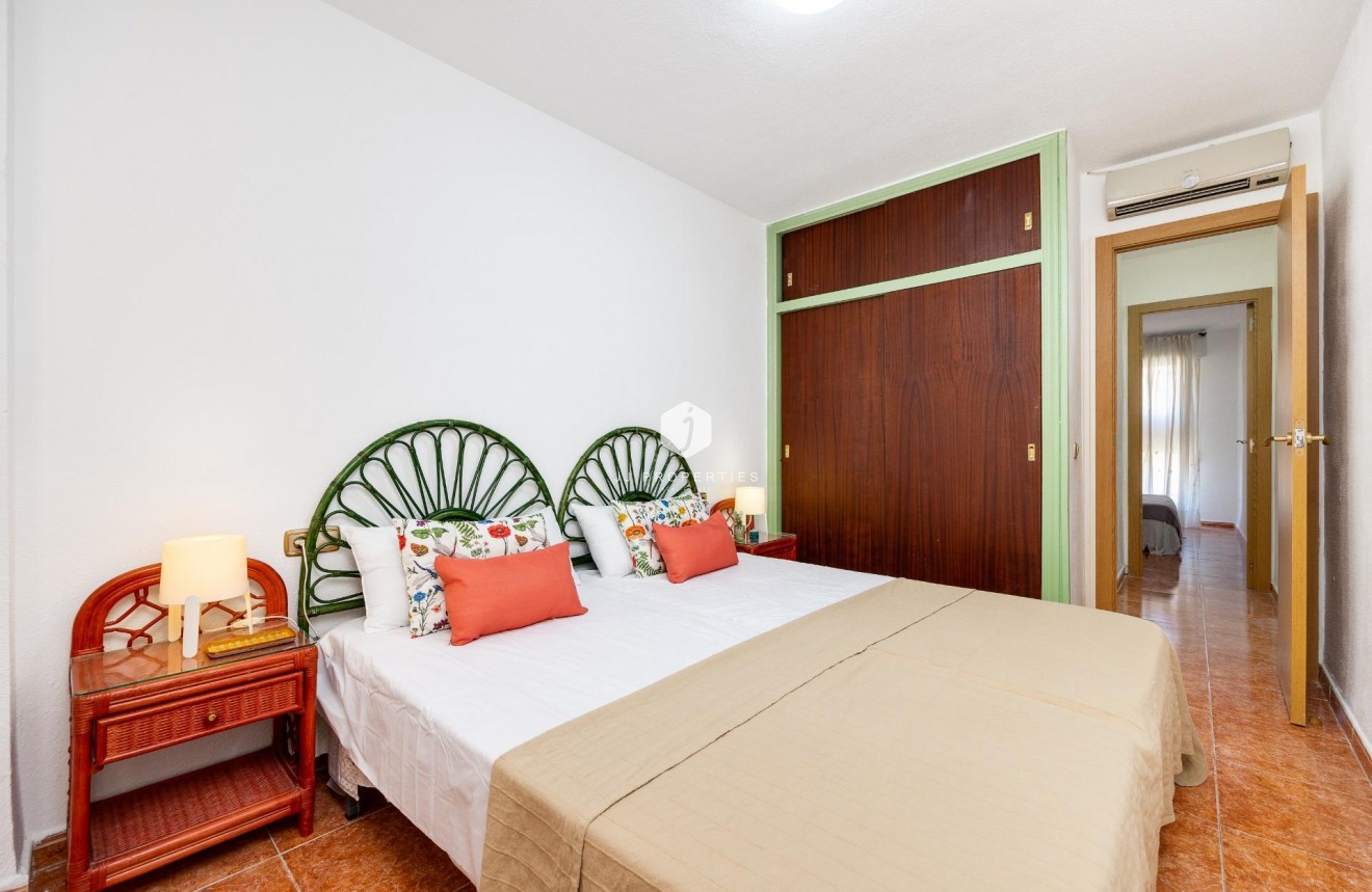 Segunda mano - Apartamento / piso -
Torrevieja - Playa de los Naufragos