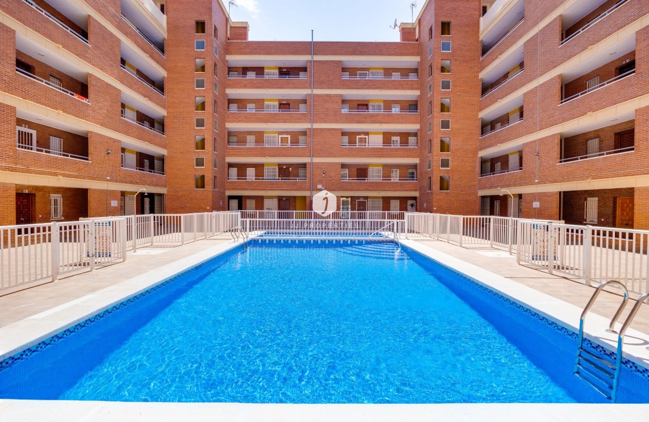 Segunda mano - Apartamento / piso -
Torrevieja - Playa de los Naufragos
