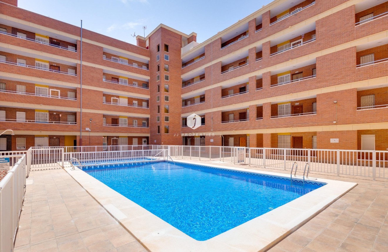 Segunda mano - Apartamento / piso -
Torrevieja - Playa de los Naufragos