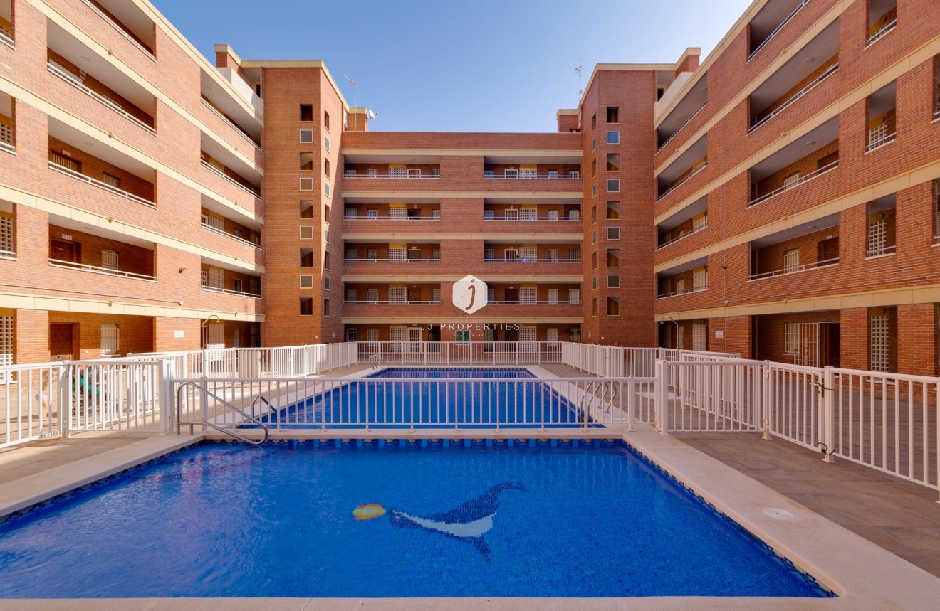 Segunda mano - Apartamento / piso -
Torrevieja - Playa de los Naufragos