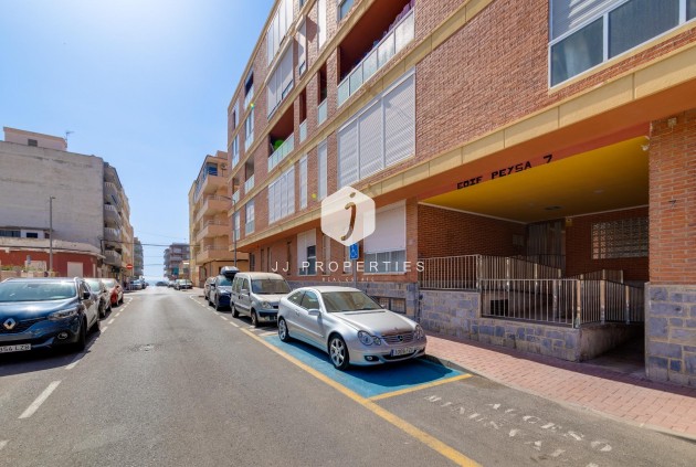 Segunda mano - Apartamento / piso -
Torrevieja - Playa de los Naufragos