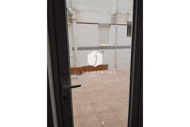 Segunda mano - Apartamento / piso -
Torrevieja - Centro