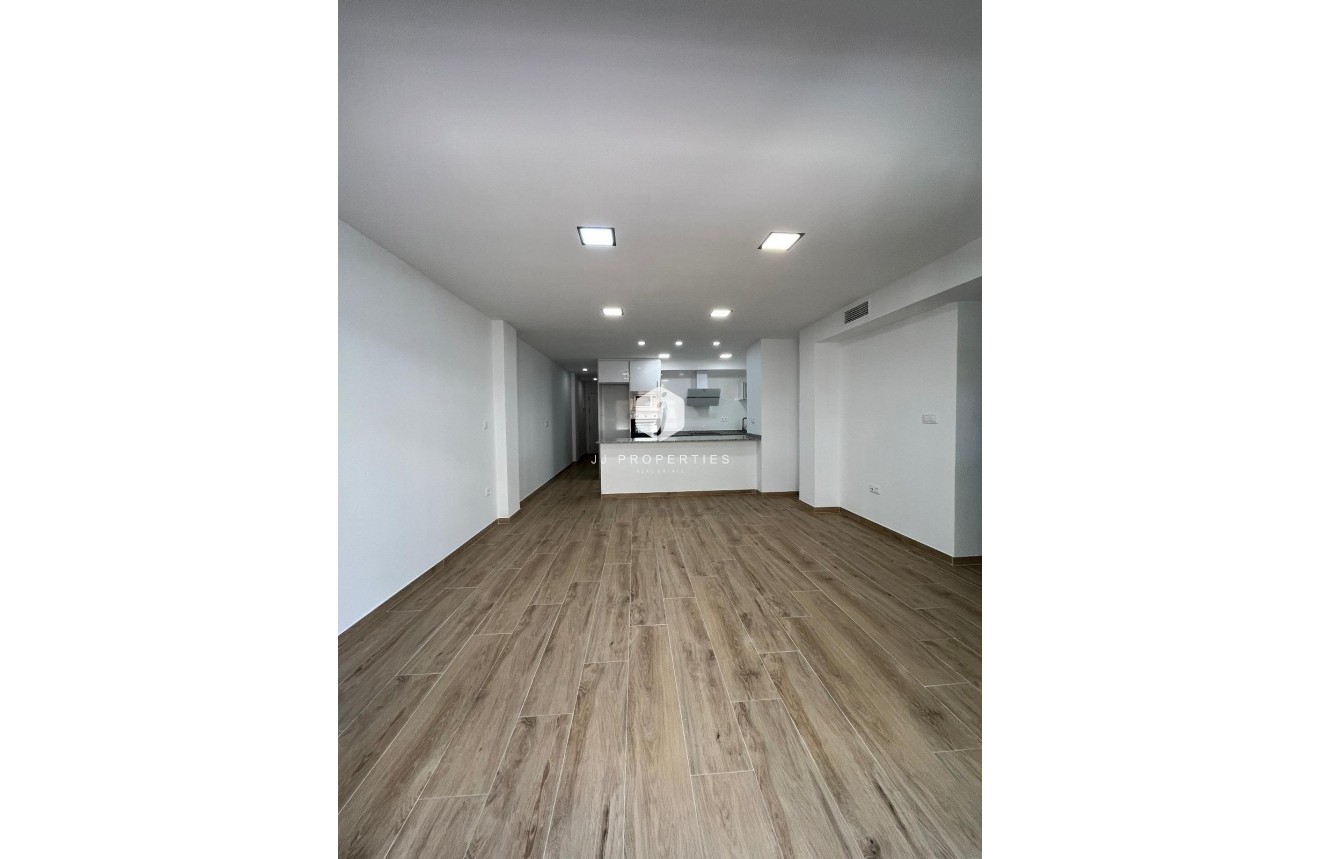 D'occasion - Appartement -
Torrevieja - La Mata