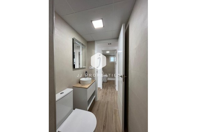 D'occasion - Appartement -
Torrevieja - La Mata