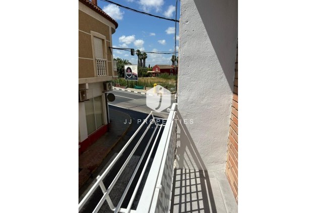 Resale - Apartment / flat -
Dolores - Dolores - Town