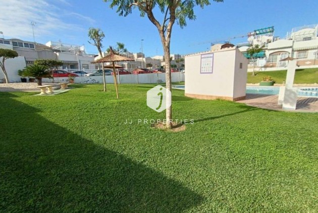 Segunda mano - Apartamento / piso -
Torrevieja - Los Balcones