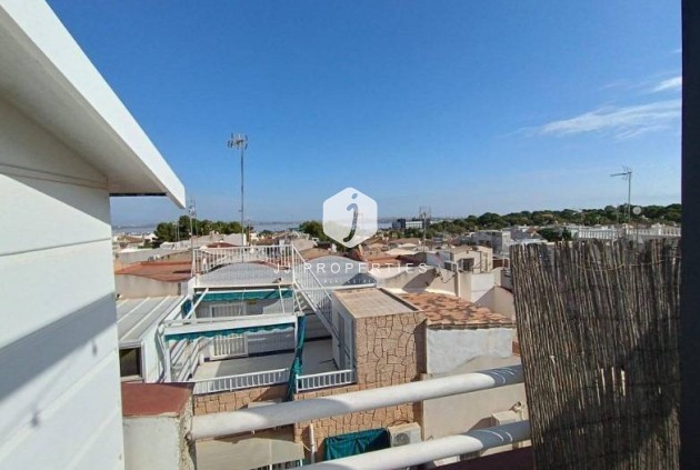Segunda mano - Apartamento / piso -
Torrevieja - Los Balcones