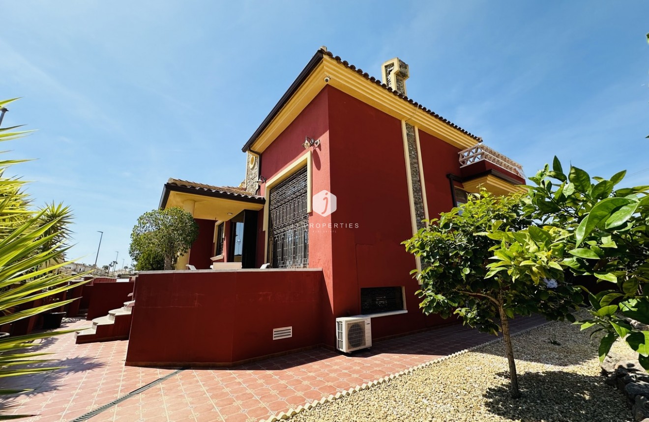 Segunda mano - Villa -
Algorfa - Inland