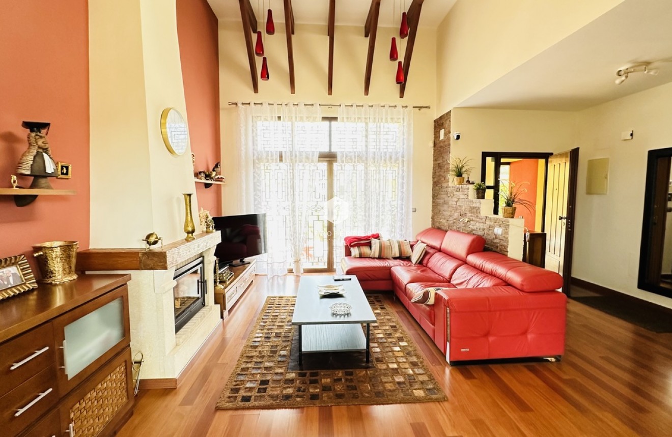 Segunda mano - Villa -
Algorfa - Inland