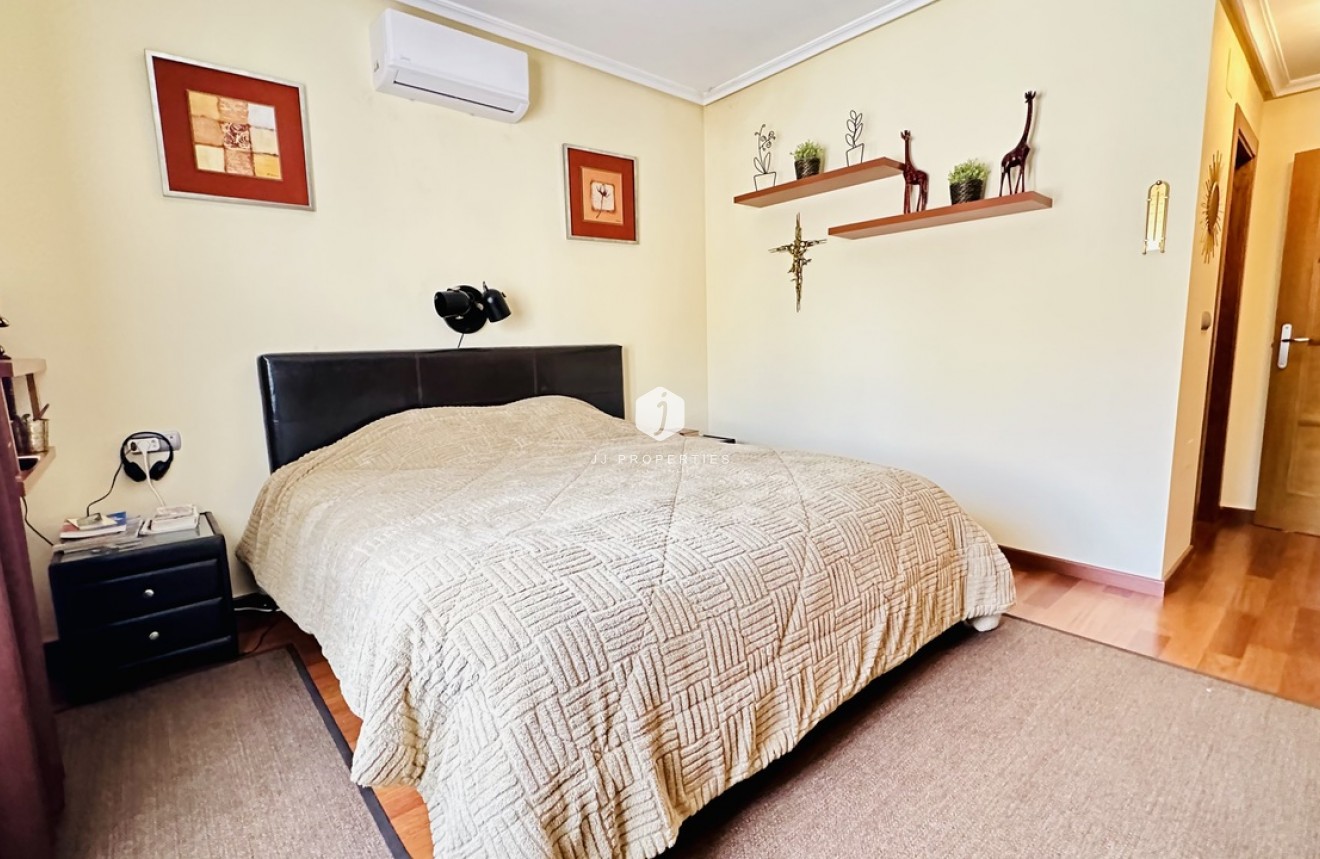 Segunda mano - Villa -
Algorfa - Inland