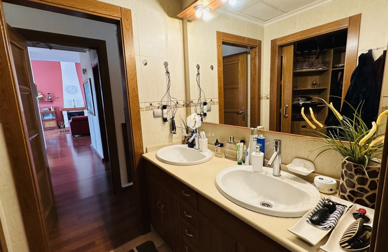 Segunda mano - Villa -
Algorfa - Inland