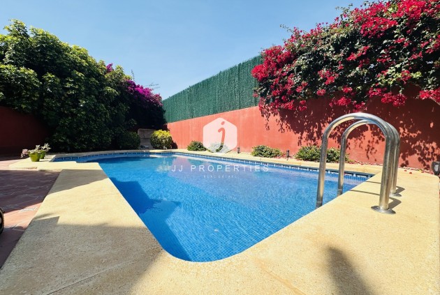 Segunda mano - Villa -
Algorfa - Inland