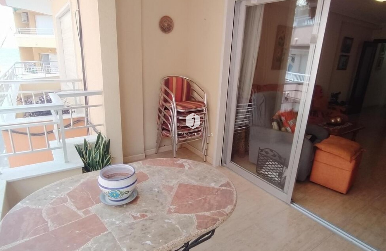 Segunda mano - Apartamento / piso -
Torrevieja - Los Locos
