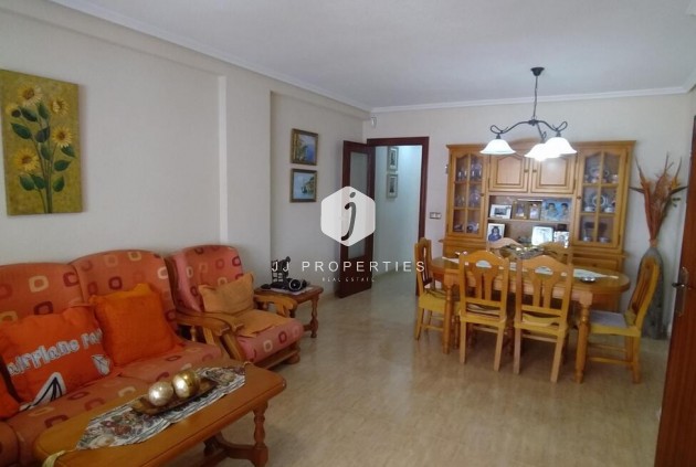 Segunda mano - Apartamento / piso -
Torrevieja - Los Locos