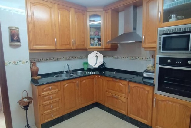 Segunda mano - Apartamento / piso -
Torrevieja - Los Locos