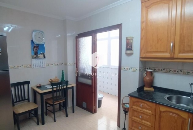 Segunda mano - Apartamento / piso -
Torrevieja - Los Locos