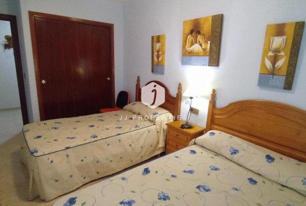 Segunda mano - Apartamento / piso -
Torrevieja - Los Locos