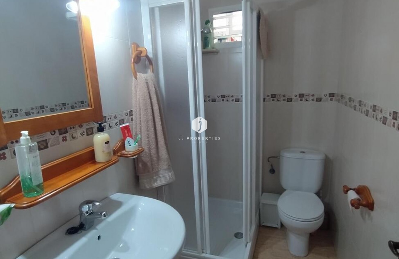 Segunda mano - Apartamento / piso -
Torrevieja - Los Locos