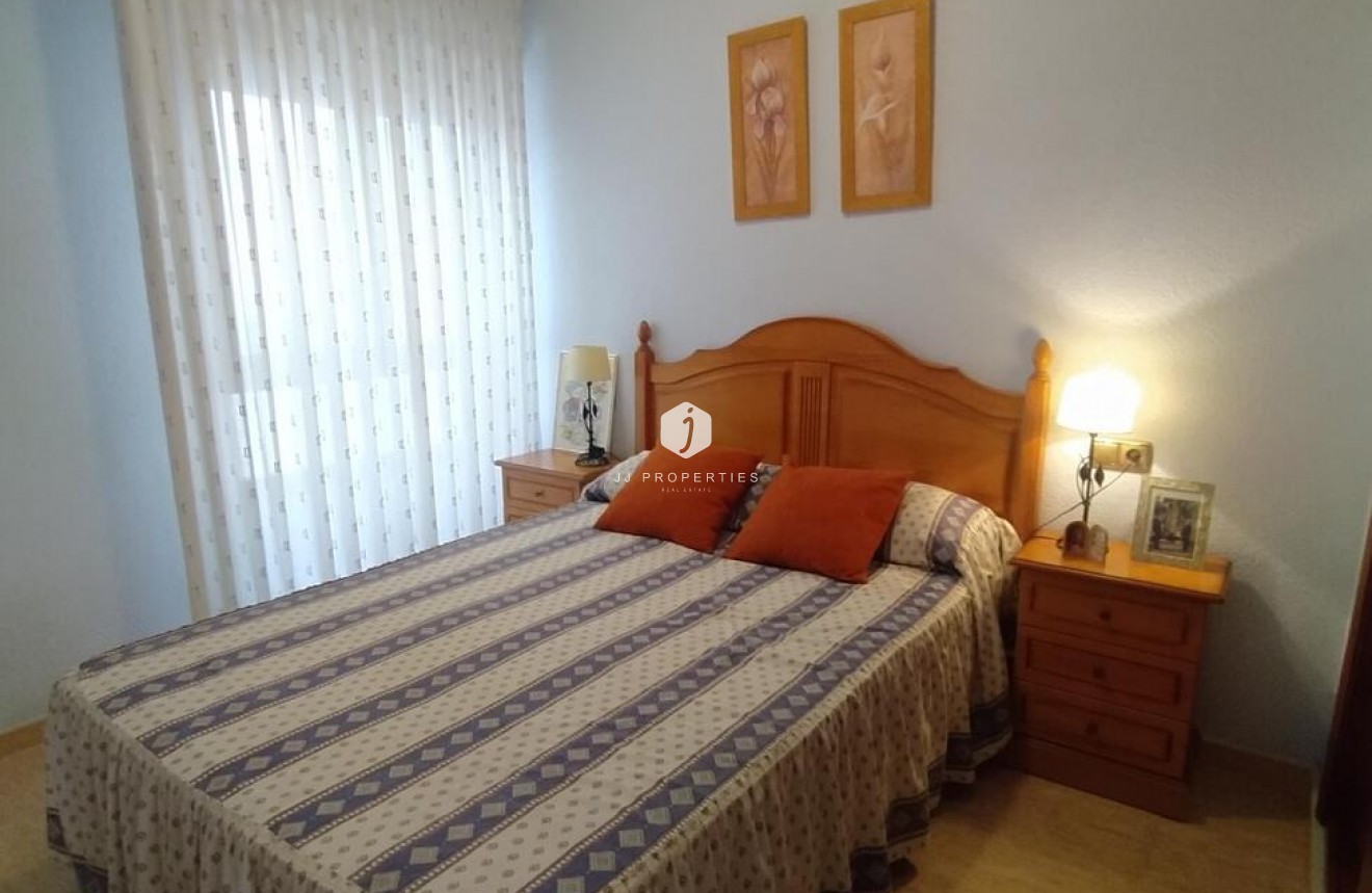 Segunda mano - Apartamento / piso -
Torrevieja - Los Locos