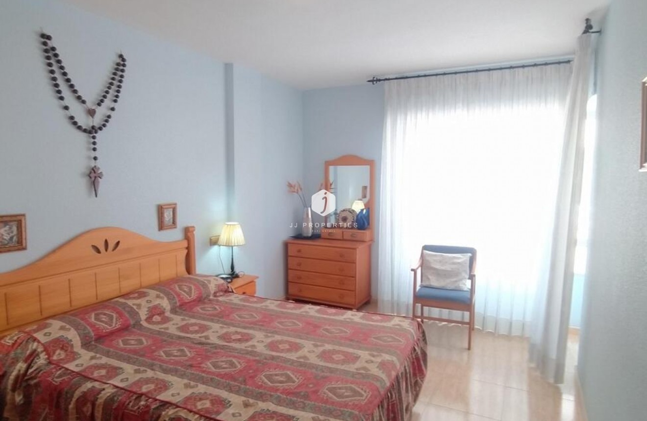 Segunda mano - Apartamento / piso -
Torrevieja - Los Locos