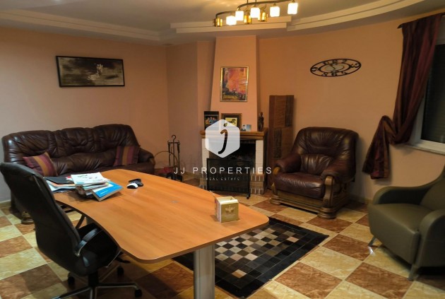 Segunda mano - Villa -
Torrevieja - La siesta