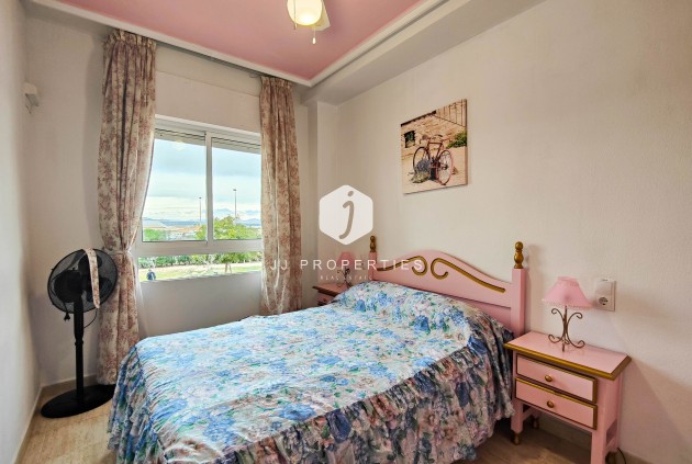 Segunda mano - Apartamento / piso -
Torrevieja - Costa Blanca