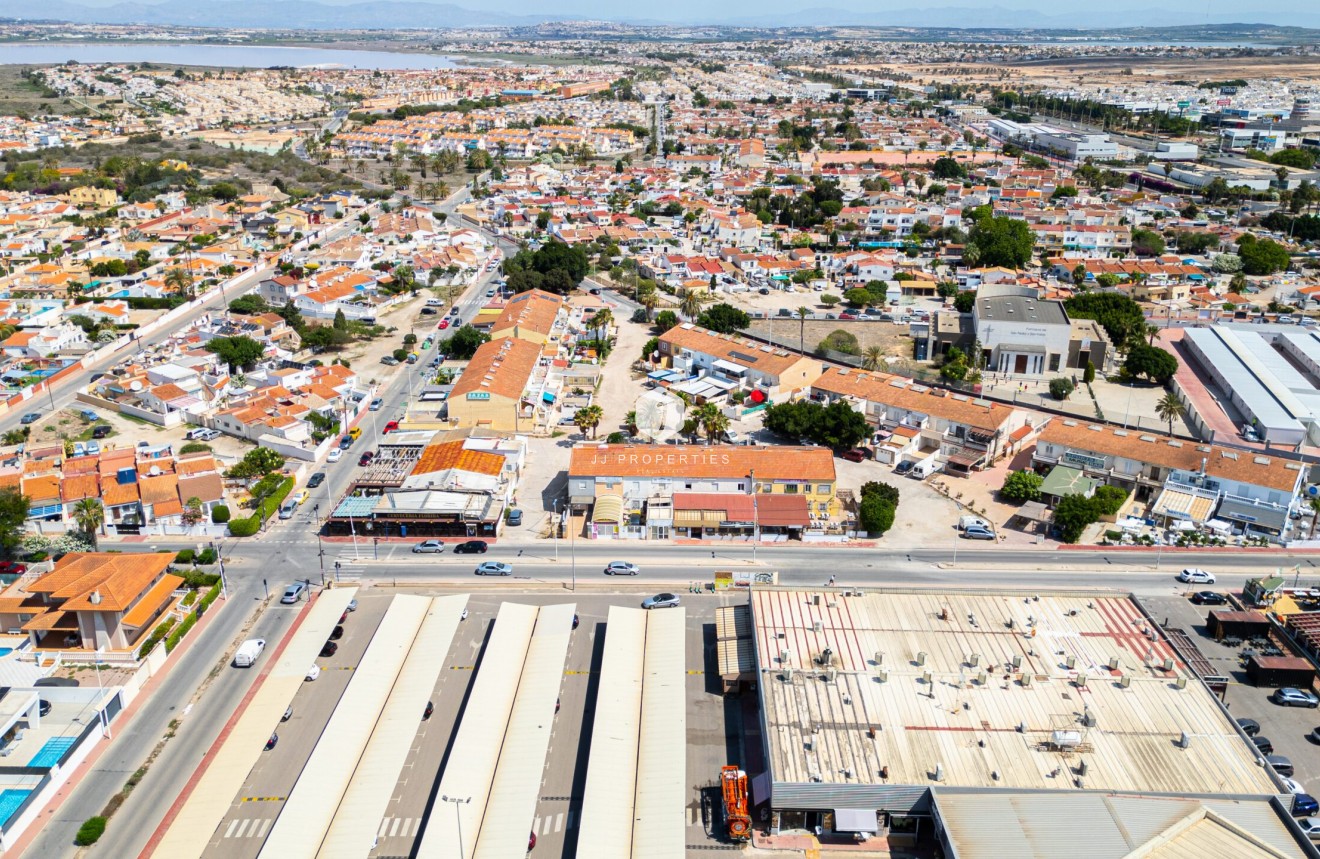 Segunda mano - Apartamento / piso -
Torrevieja - Costa Blanca