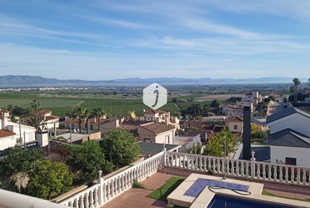 Segunda mano - Villa -
Algorfa - Inland