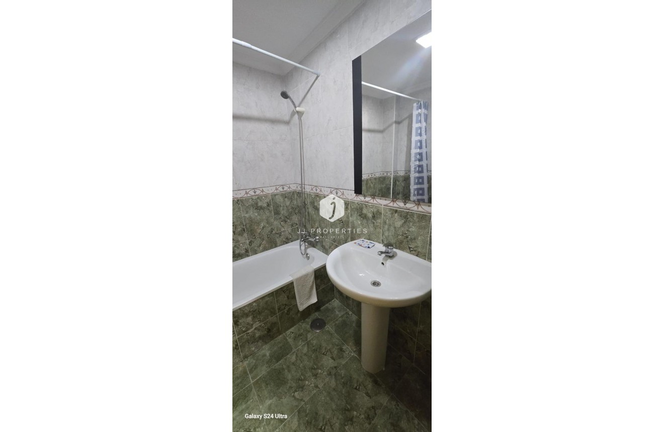 D'occasion - Appartement -
Torrevieja