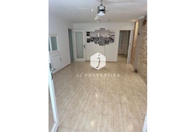 Segunda mano - Apartamento / piso -
Torrevieja - El Acequión - Los Náufragos