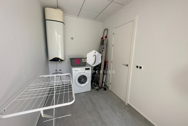 Tweedehands - Villa -
San Miguel de Salinas - Inland