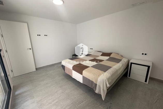 Tweedehands - Villa -
San Miguel de Salinas - Inland