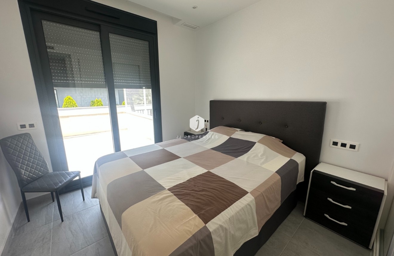 Tweedehands - Villa -
San Miguel de Salinas - Inland