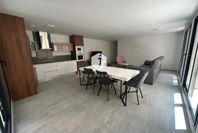 Tweedehands - Villa -
San Miguel de Salinas - Inland