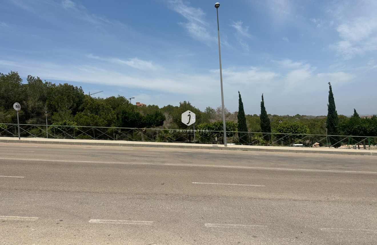 Tweedehands - Villa -
San Miguel de Salinas - Inland