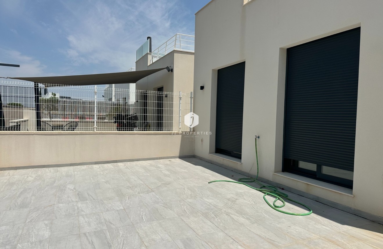 Tweedehands - Villa -
San Miguel de Salinas - Inland