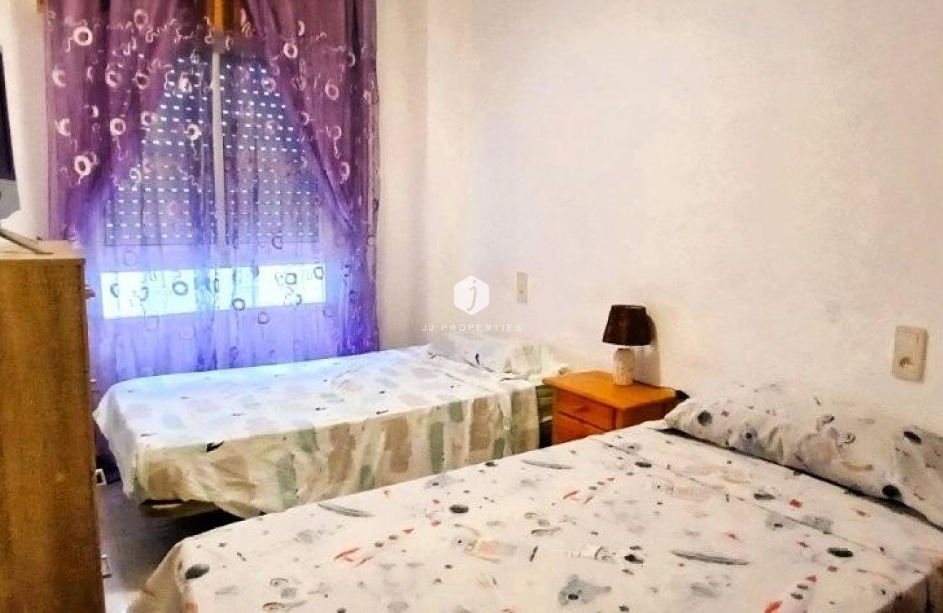 Segunda mano - Apartamento / piso -
Torrevieja - Playa del Cura