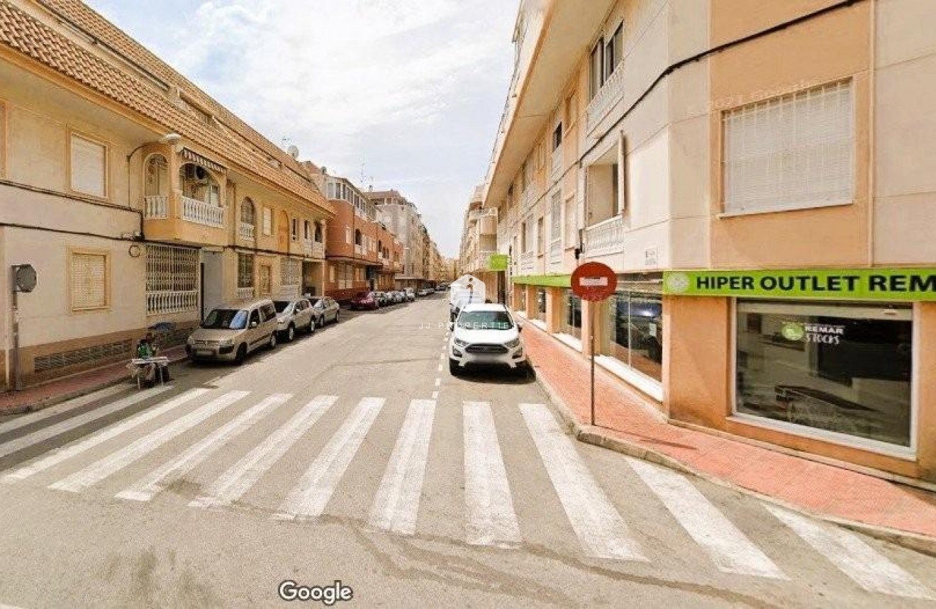 Segunda mano - Apartamento / piso -
Torrevieja - Playa del Cura