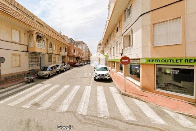 Segunda mano - Apartamento / piso -
Torrevieja - Playa del Cura