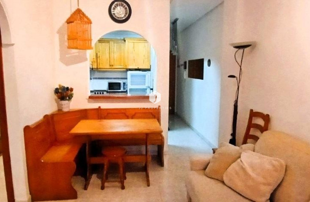 Segunda mano - Apartamento / piso -
Torrevieja - Playa del Cura