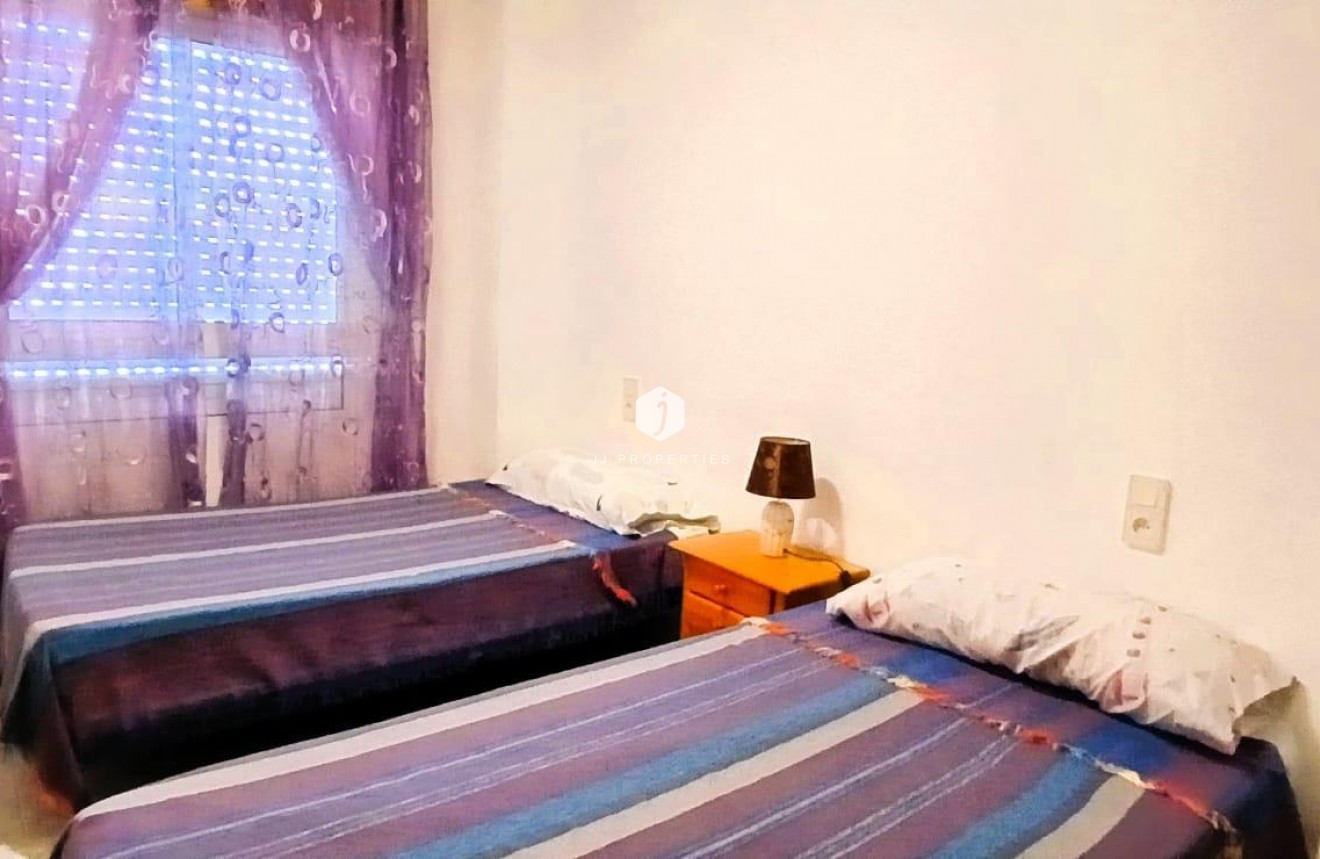 Segunda mano - Apartamento / piso -
Torrevieja - Playa del Cura