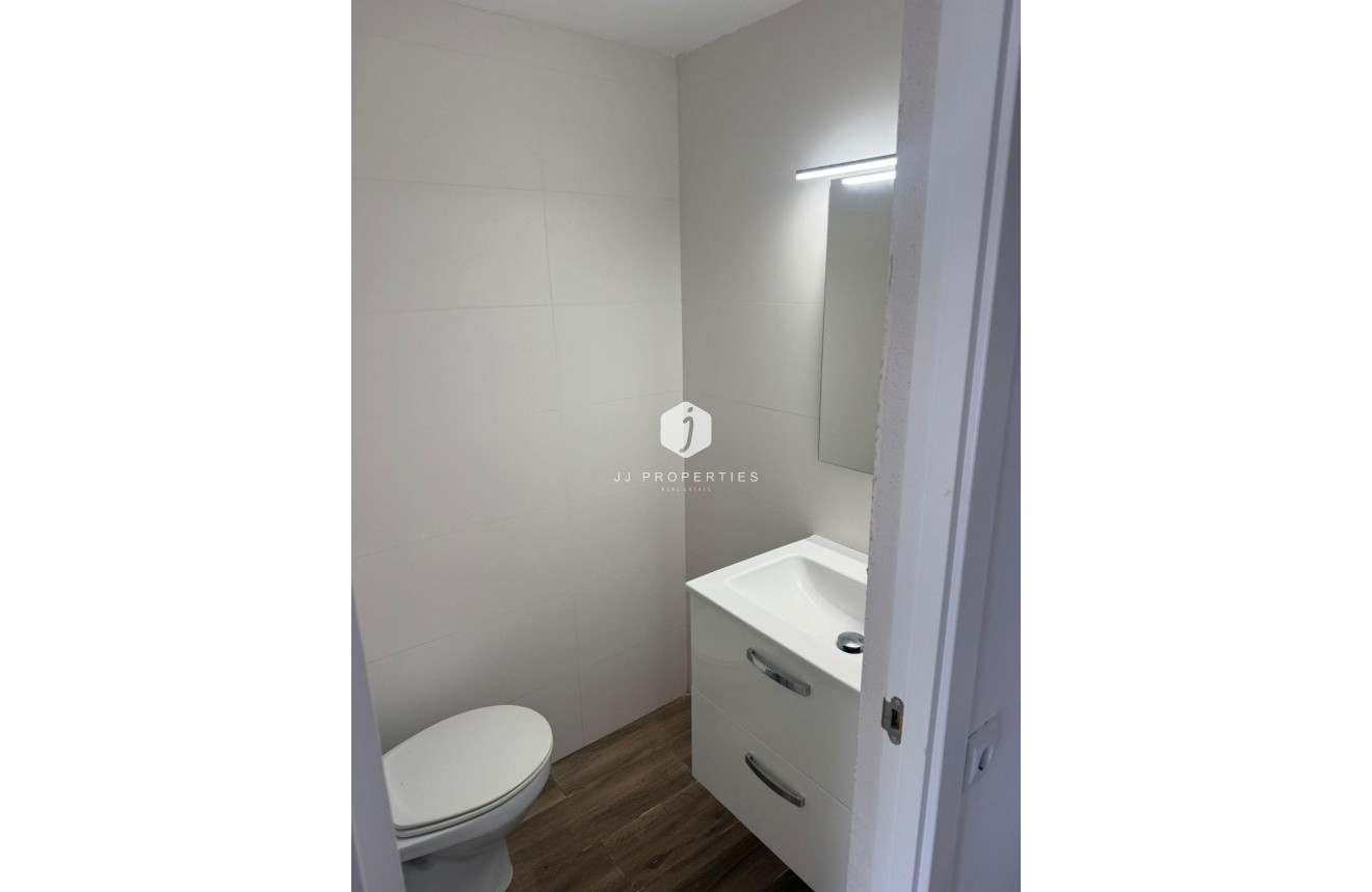 Segunda mano - Chalet -
Torrevieja - La Siesta - El Salado - Torreta