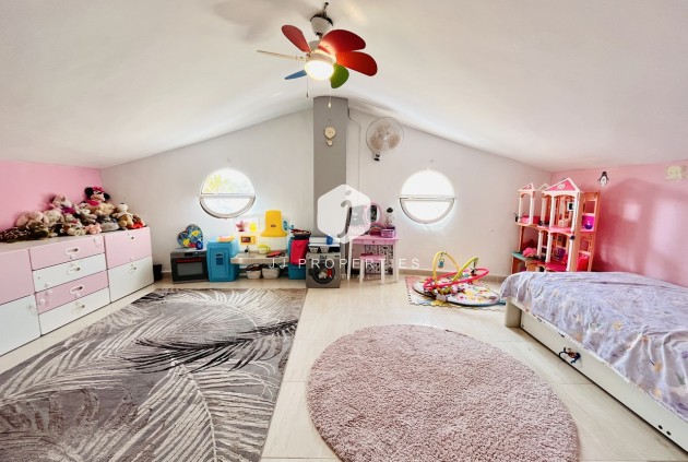 Segunda mano - Villa -
San Miguel de Salinas - Inland