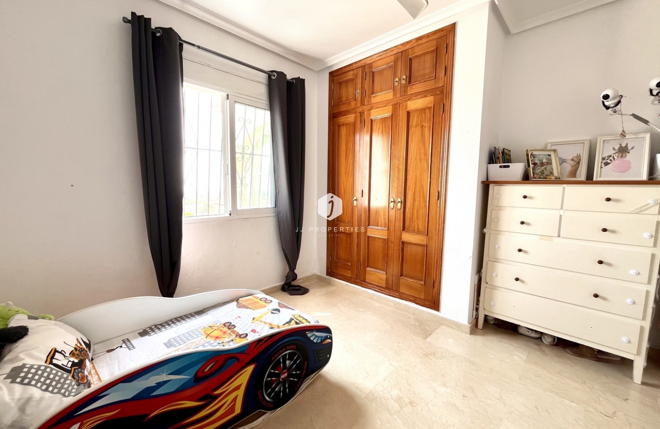 Segunda mano - Villa -
San Miguel de Salinas - Inland