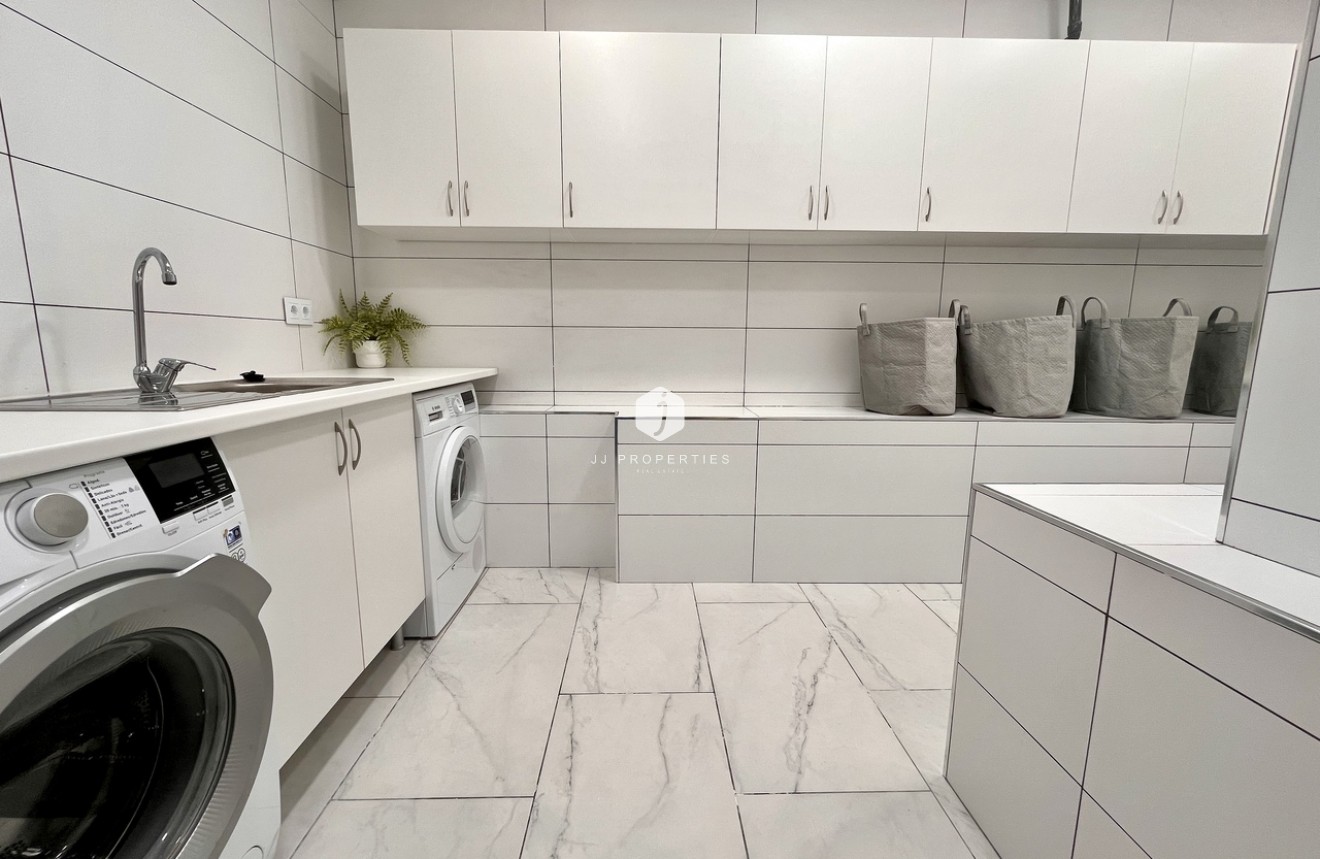 Segunda mano - Villa -
San Miguel de Salinas - Inland